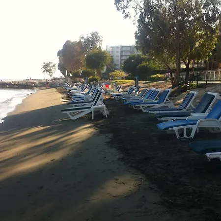 Apartamento Lordos Sea Front