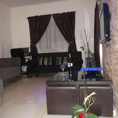 Appartement Lordos Sea Front